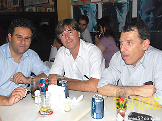 Degustação às cegas no Bar Genial Degustação às cegas no Bar Genial