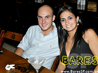 Banda Dose Tripla no Bar Martins Banda Dose Tripla no Bar Martins