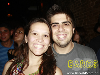 Roberto Seixas, Pearl Jam Cover e Unic no Café Aurora Roberto Seixas, Pearl Jam Cover e Unic no Café Aurora