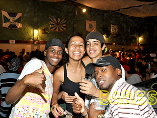 Sábado de pura diversão no Vila do Samba - Ação Unisal Sábado de pura diversão no Vila do Samba - Ação Unisal