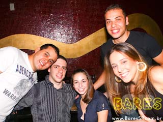 Diversão certa é no Opereta Bar Diversão certa é no Opereta Bar