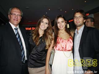 Inauguração do Wall Street Bar Inauguração do Wall Street Bar
