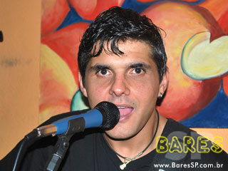 Quinta animada no Jacaranda Bar - Ação Unisal Quinta animada no Jacaranda Bar - Ação Unisal