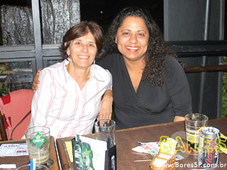 Quinta animada no Jacaranda Bar - Ação Unisal Quinta animada no Jacaranda Bar - Ação Unisal