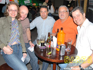 Quinta animada no Bollacha Bar - Ação Unisal Quinta animada no Bollacha Bar - Ação Unisal