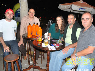 Quinta animada no Bollacha Bar - Ação Unisal Quinta animada no Bollacha Bar - Ação Unisal