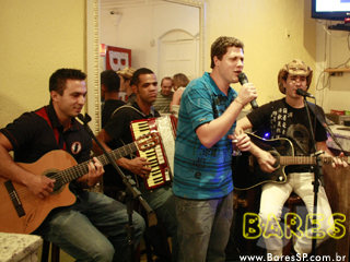 Happy Hour no Bar Batana Happy Hour no Bar Batana