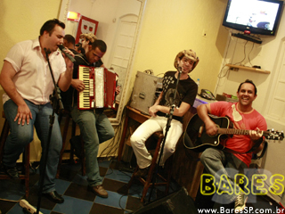 Happy Hour no Bar Batana Happy Hour no Bar Batana