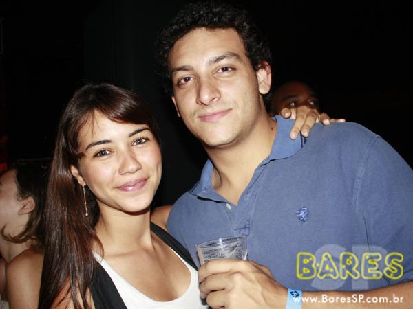 Inimigos da HP no Bar Brahma Aeroclube, zona norte de SP Inimigos da HP no Bar Brahma Aeroclube, zona norte de SP