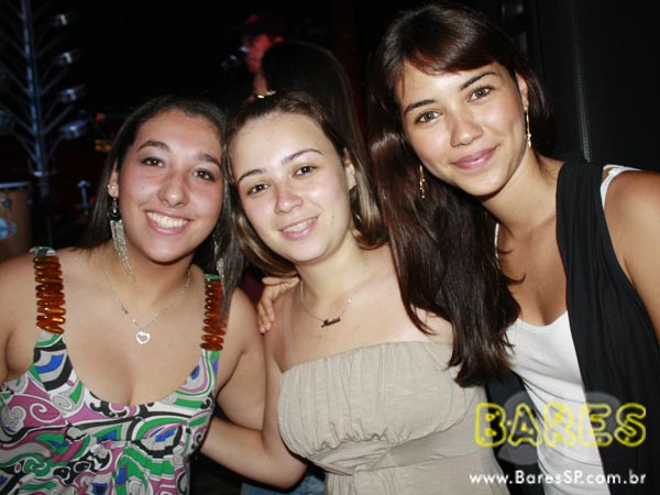 Inimigos da HP no Bar Brahma Aeroclube, zona norte de SP Inimigos da HP no Bar Brahma Aeroclube, zona norte de SP