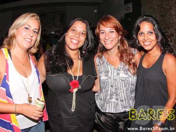 Verão 2010 no Typografia Brasil Bar Verão 2010 no Typografia Brasil Bar