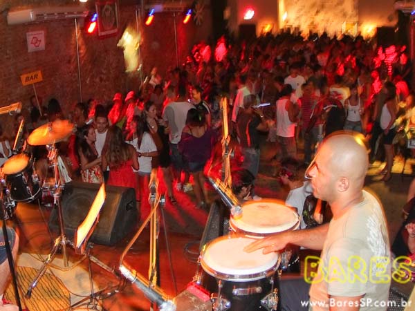 Verão 2010 no Typografia Brasil Bar Verão 2010 no Typografia Brasil Bar