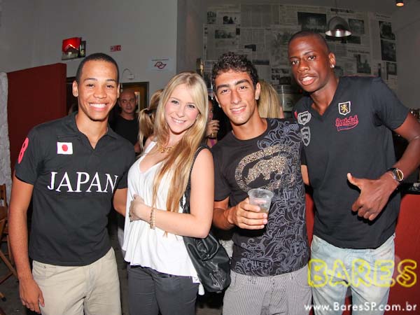 Verão 2010 no Typografia Brasil Bar Verão 2010 no Typografia Brasil Bar