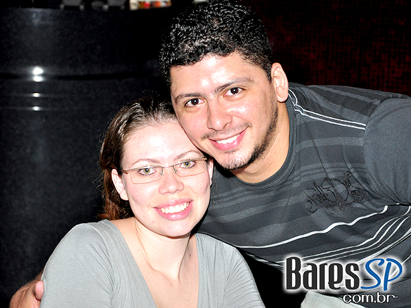 Happy hour com Videokê no Opereta Bar & Videokê Happy hour com Videokê no Opereta Bar & Videokê