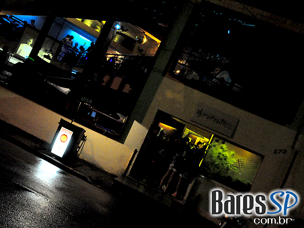 Happy hour com Videokê no Opereta Bar & Videokê Happy hour com Videokê no Opereta Bar & Videokê