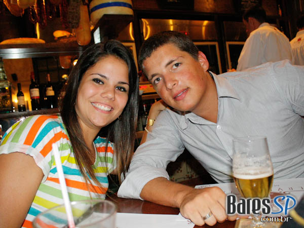 Noite animada na 1ª Cervejaria da Mooca Noite animada na 1ª Cervejaria da Mooca