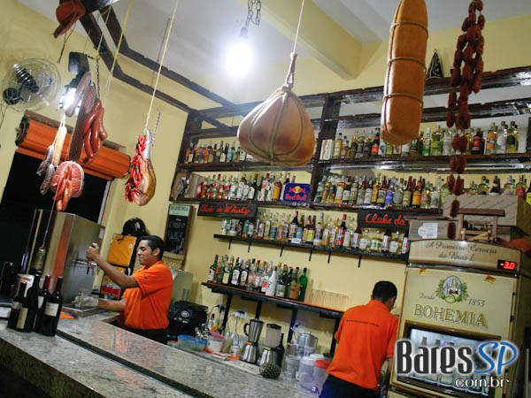 Bar do Melo junta tradição da Itália com a do Nordeste na Mooca! Confira! Bar do Melo junta tradição da Itália com a do Nordeste na Mooca! Confira!