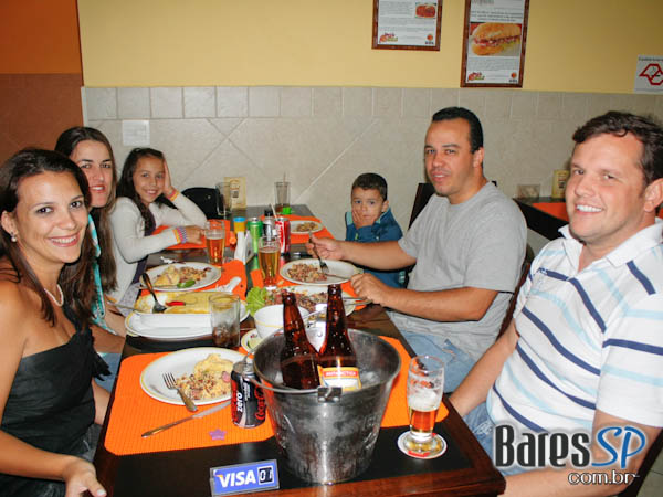 Bar do Melo junta tradição da Itália com a do Nordeste na Mooca! Confira! Bar do Melo junta tradição da Itália com a do Nordeste na Mooca! Confira!