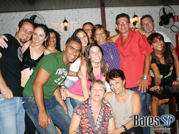 'Grupo Piração' e convidados no Pimenta Latina, zona leste de São Paulo 'Grupo Piração' e convidados no Pimenta Latina, zona leste de São Paulo