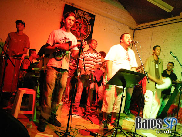 'Grupo Piração' e convidados no Pimenta Latina, zona leste de São Paulo 'Grupo Piração' e convidados no Pimenta Latina, zona leste de São Paulo