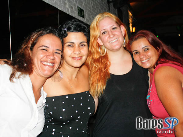 'Grupo Piração' e convidados no Pimenta Latina, zona leste de São Paulo 'Grupo Piração' e convidados no Pimenta Latina, zona leste de São Paulo