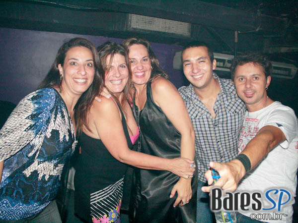 Trash 80's GLS comemora o Aniversário de São Paulo no Centro da cidade Trash 80's GLS comemora o Aniversário de São Paulo no Centro da cidade