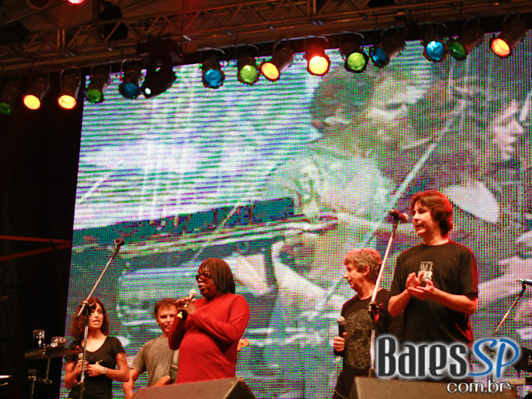 Milton Nascimento e outros shows no Aniversário de São Paulo no Museu do Ipiranga Milton Nascimento e outros shows no Aniversário de São Paulo no Museu do Ipiranga