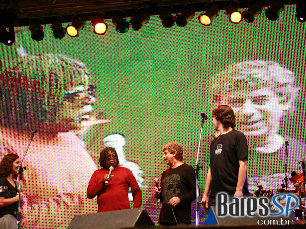 Milton Nascimento e outros shows no Aniversário de São Paulo no Museu do Ipiranga Milton Nascimento e outros shows no Aniversário de São Paulo no Museu do Ipiranga