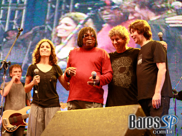 Milton Nascimento e outros shows no Aniversário de São Paulo no Museu do Ipiranga Milton Nascimento e outros shows no Aniversário de São Paulo no Museu do Ipiranga