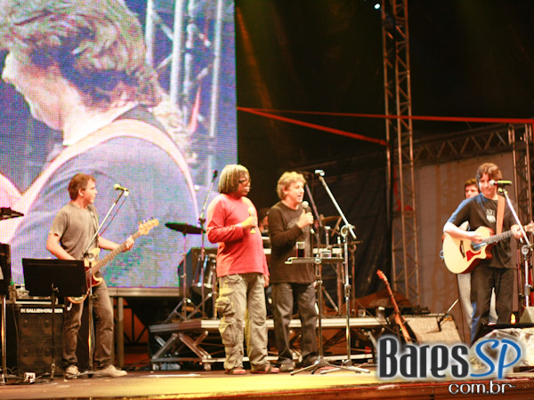 Milton Nascimento e outros shows no Aniversário de São Paulo no Museu do Ipiranga Milton Nascimento e outros shows no Aniversário de São Paulo no Museu do Ipiranga