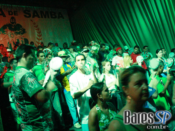 Ensaio de Carnaval na quadra da Mancha Verde Ensaio de Carnaval na quadra da Mancha Verde