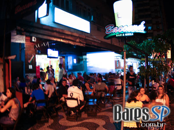 Verão 2010 no Baccará Bar & Grill Verão 2010 no Baccará Bar & Grill