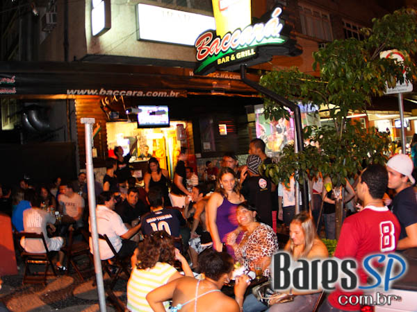 Verão 2010 no Baccará Bar & Grill Verão 2010 no Baccará Bar & Grill