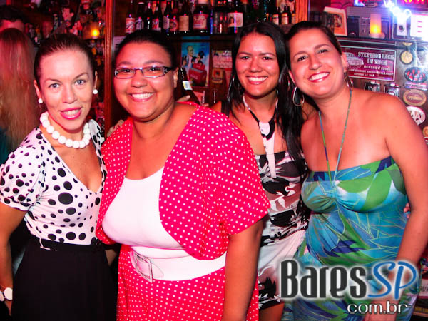 Verão 2010 no Cadillac Vintage Bar Verão 2010 no Cadillac Vintage Bar