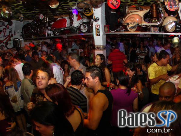 Verão 2010 no Cadillac Vintage Bar Verão 2010 no Cadillac Vintage Bar