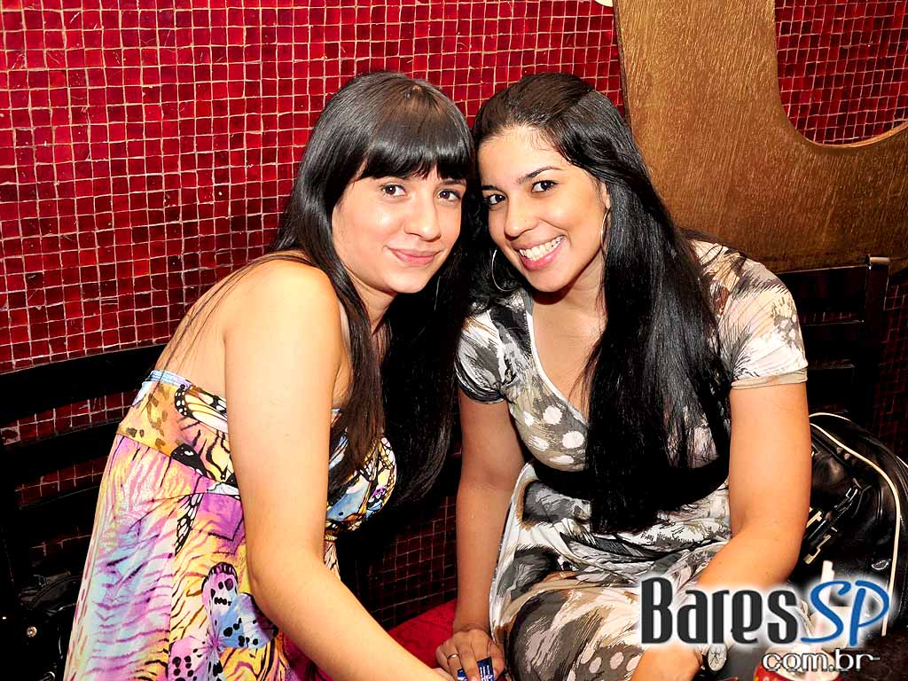 Happy hour com Videokê no Opereta Bar & Videokê Happy hour com Videokê no Opereta Bar & Videokê