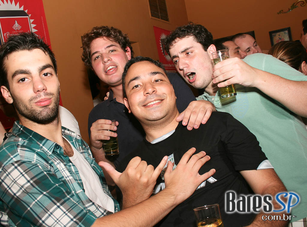 Gaviões da Fiel faz o último Esquenta para o Carnaval no Bar Brahma Centro Gaviões da Fiel faz o último Esquenta para o Carnaval no Bar Brahma Centro