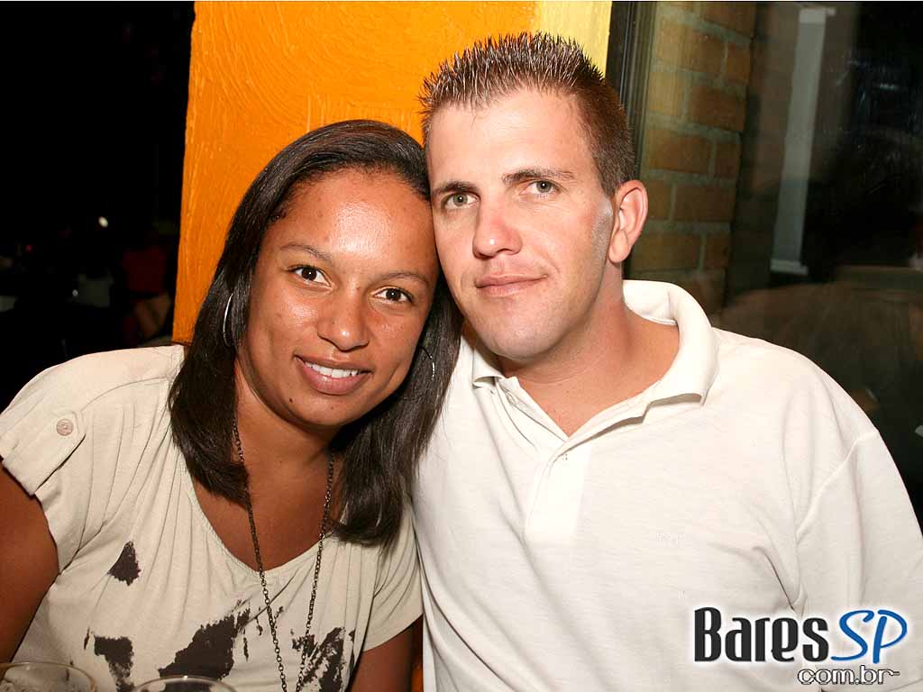 Happy Hour no Caetano' s Happy Hour no Caetano' s