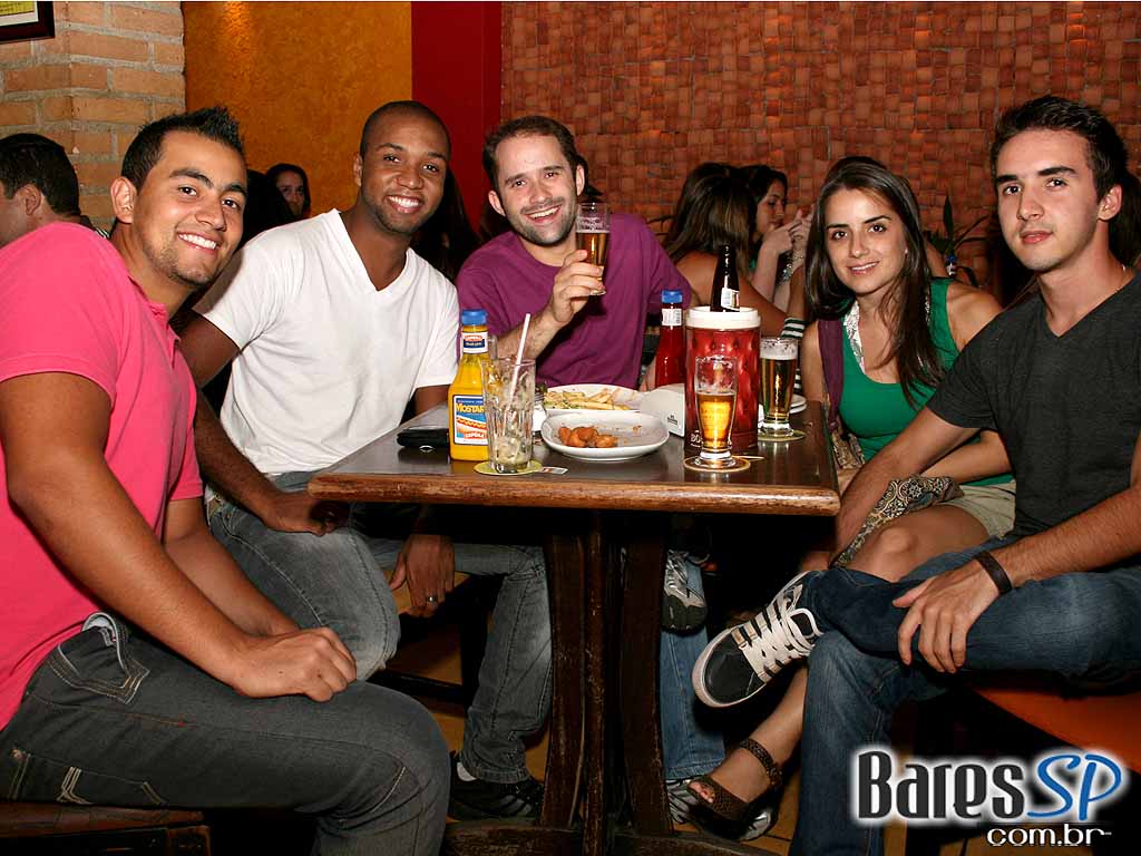 Happy Hour no Caetano' s Happy Hour no Caetano' s