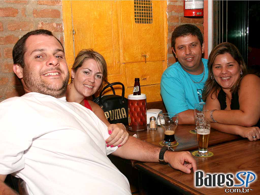 Happy Hour no Caetano' s Happy Hour no Caetano' s