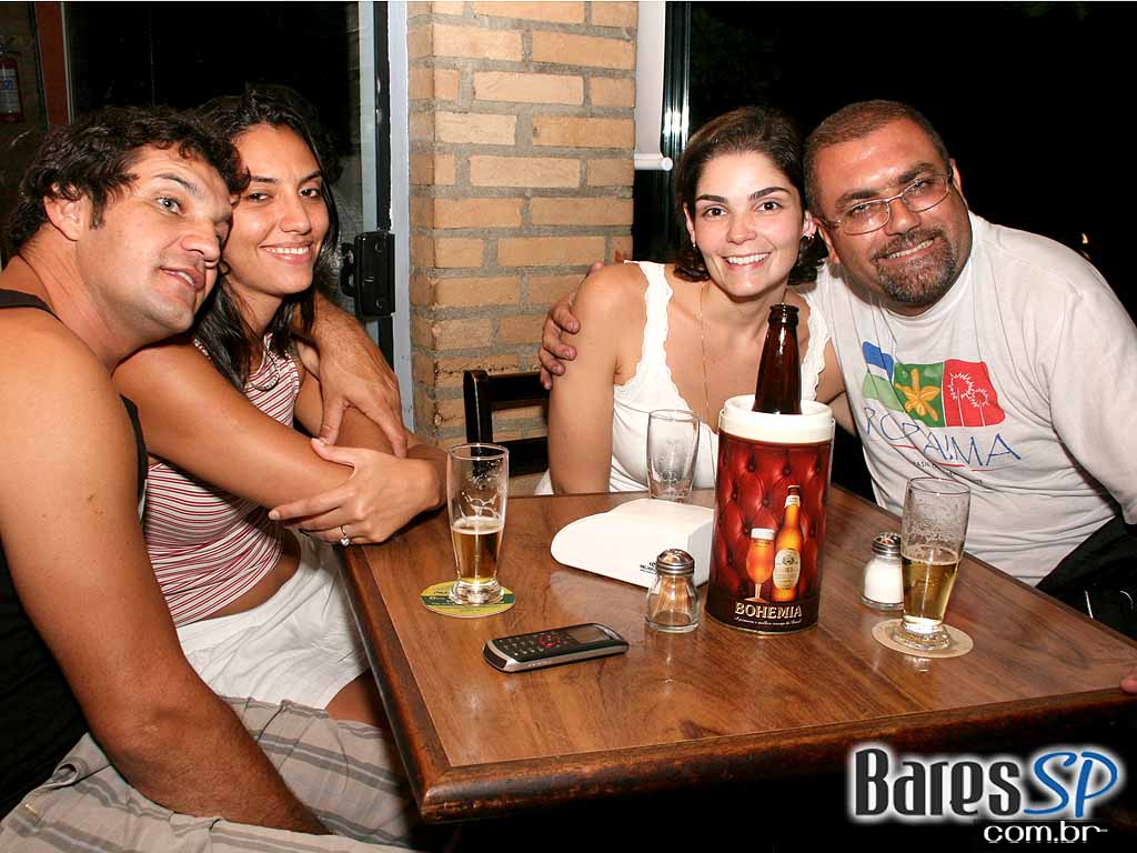 Happy Hour no Caetano' s Happy Hour no Caetano' s