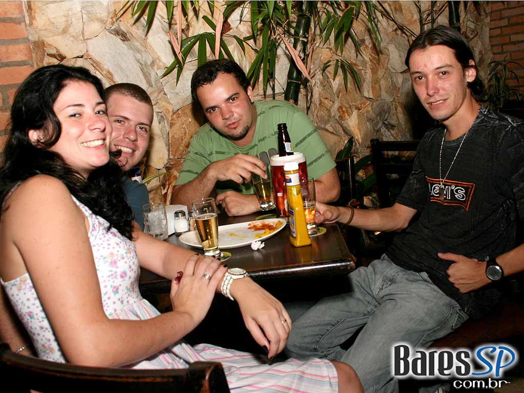 Happy Hour no Caetano' s Happy Hour no Caetano' s