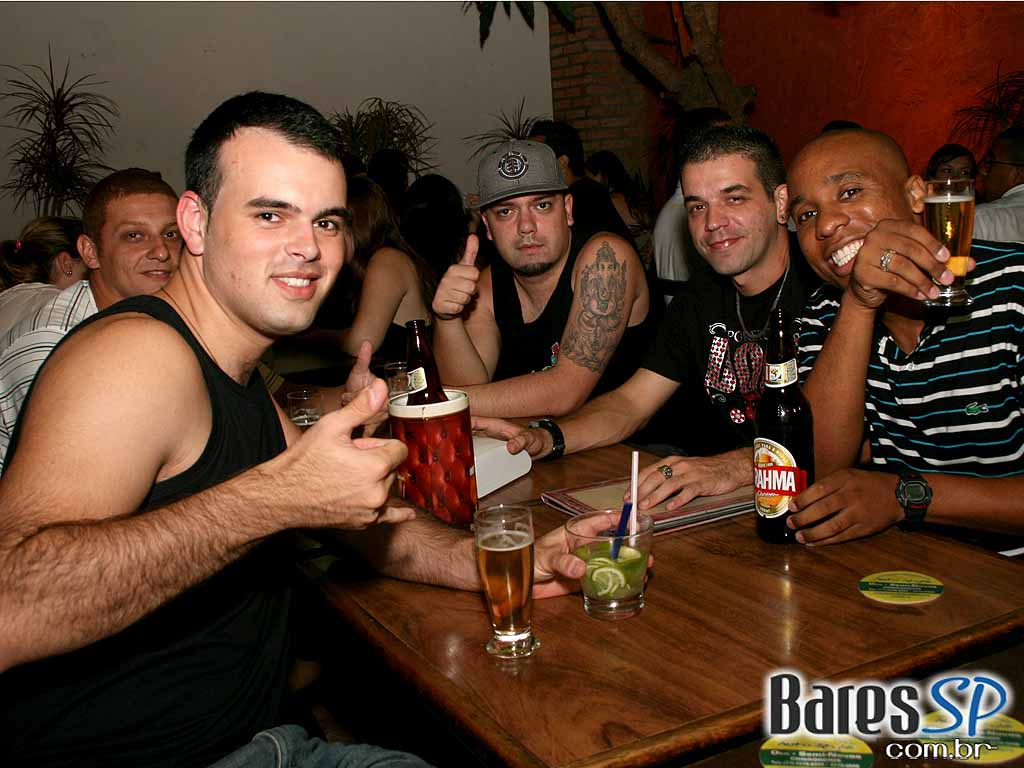 Happy Hour no Caetano' s Happy Hour no Caetano' s