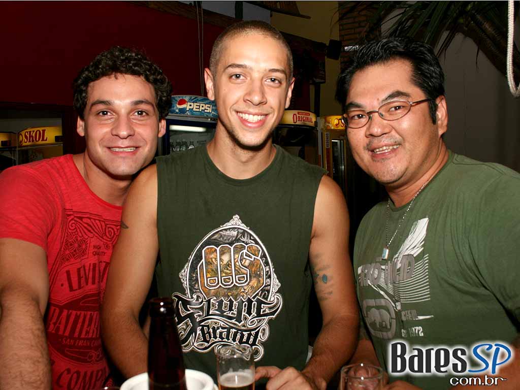 Happy Hour no Caetano' s Happy Hour no Caetano' s