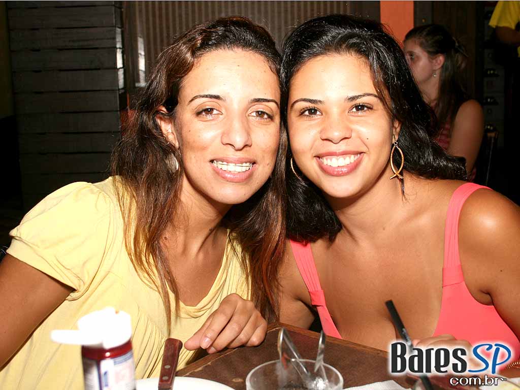 Happy Hour no Caetano' s Happy Hour no Caetano' s