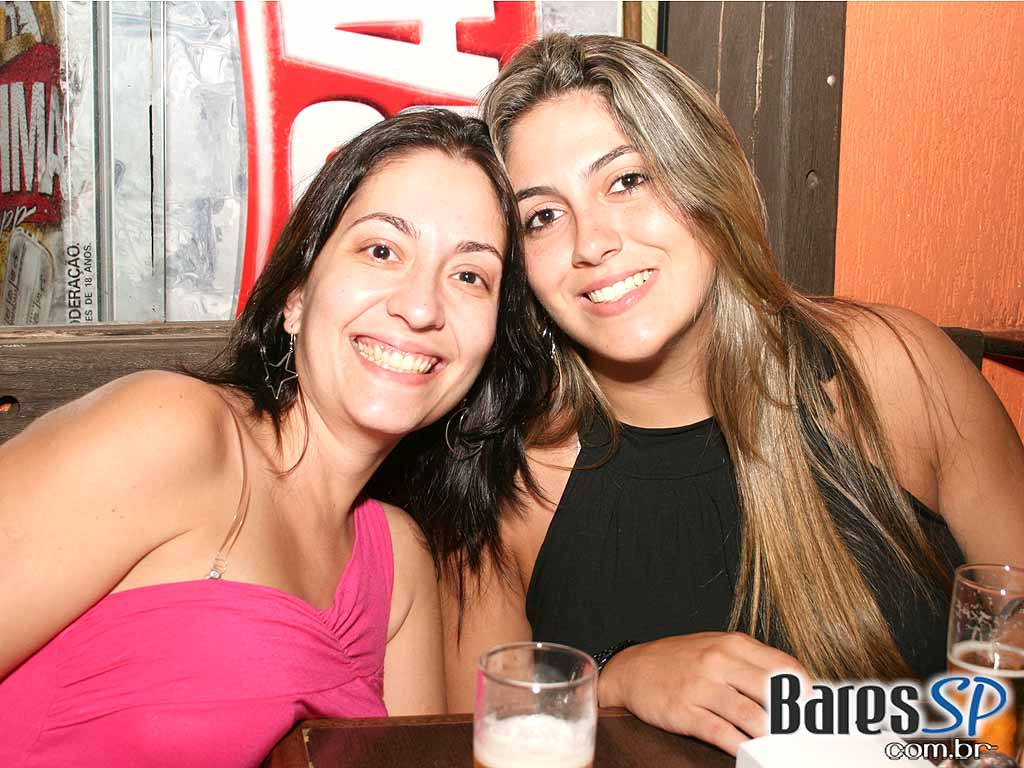 Happy Hour no Caetano' s Happy Hour no Caetano' s