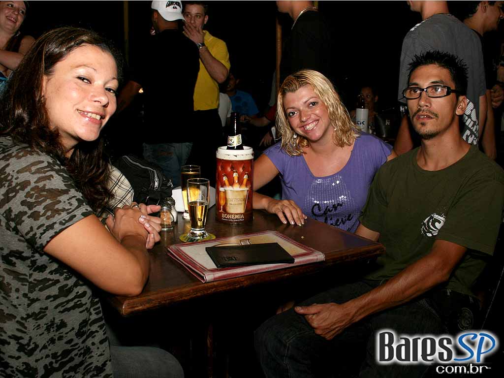 Happy Hour no Caetano' s Happy Hour no Caetano' s