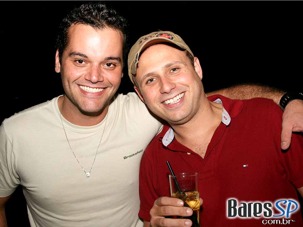 Happy Hour no Caetano' s Happy Hour no Caetano' s