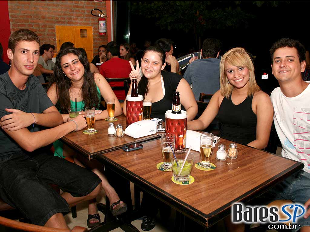 Happy Hour no Caetano' s Happy Hour no Caetano' s