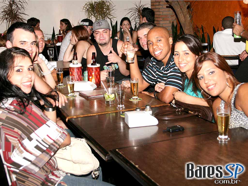 Happy Hour no Caetano' s Happy Hour no Caetano' s